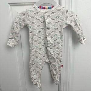 Magnetic Me elephant sleeper NB